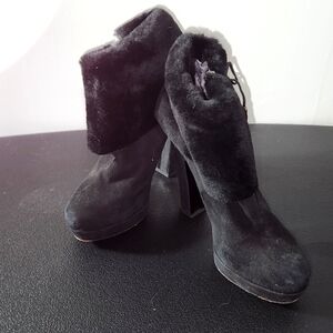 Boots – Short – Black – Faux Fur Trim – Suede – R&RENZI -Vero Cuoio –